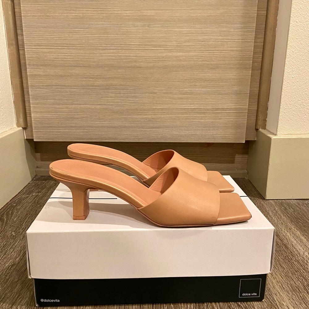 OAK + FORT Nude Pink Square Toed Mule